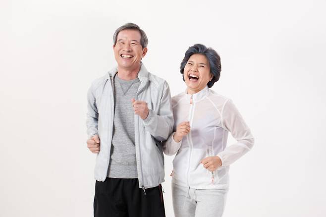 운동을 하면 스트레스가 해소되고 전반적인 건강이 향상된다. 여기에 행복 호르몬이 분비돼 기분 개선에도 도움이 된다. [사진=클립아트코리아]