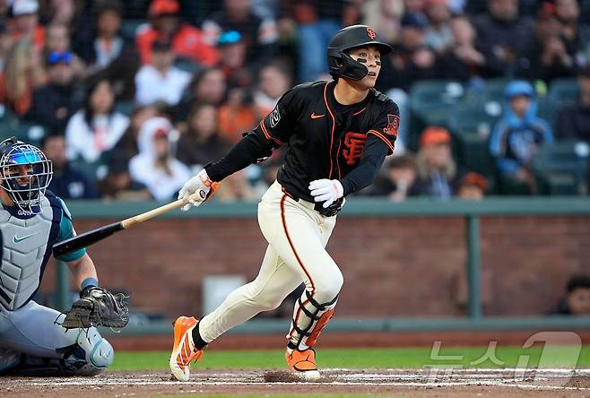 이정후가 6일(한국시간) 시애틀전에서 3안타 경기를 펼쳤다. ⓒ AFP=뉴스1