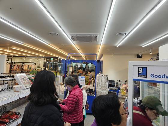 굿윌스토어 밀알우리금융점 내부 모습. 서혜빈 기자