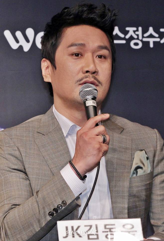 20일 오전 서울 영등포동 타임스퀘어 엠펍에서 열린 케이블채널 tvN '슈퍼디바 2012' 제작보고회  '슈퍼디바 2012'는 그 동안 일반인 오디션 프로그램에서 시도되지 않았던 '토너먼트 방식'의 오디션으로 오는 23일 첫방송 예정이다. /사진=박용훈 인턴기자 yh01@