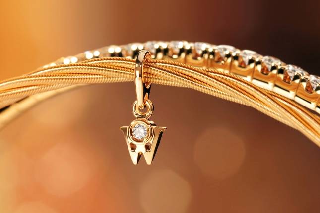 올해 상반기 갤러리아백화점에 입점할 예정인 '벨렌도르프'의 제뉴인 러브 네크리스 제품./사진=한화갤러리아 제공