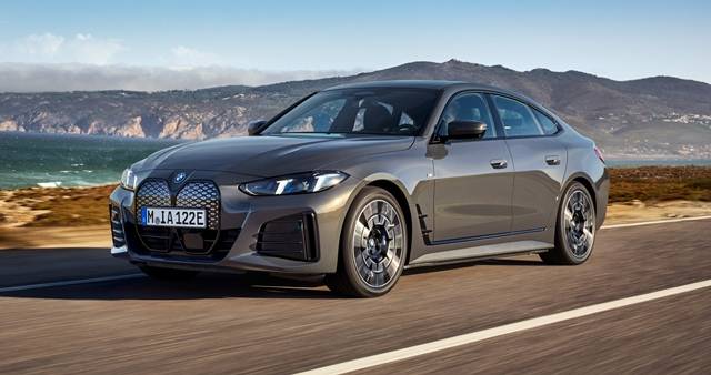 BMW코리아는 7일 프리미엄 중형 전기차 '뉴 i4 eDrive40'을 국내에 공식 출시했다고 밝혔다. 뉴 i4 eDrive40 외장. /BMW코리아