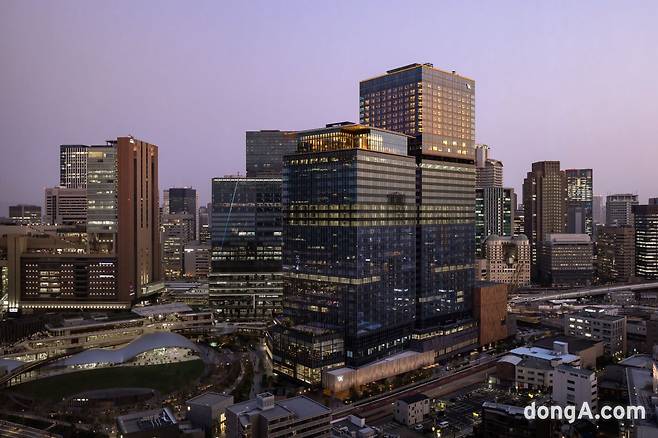 월도프 아스토리아 오사카.