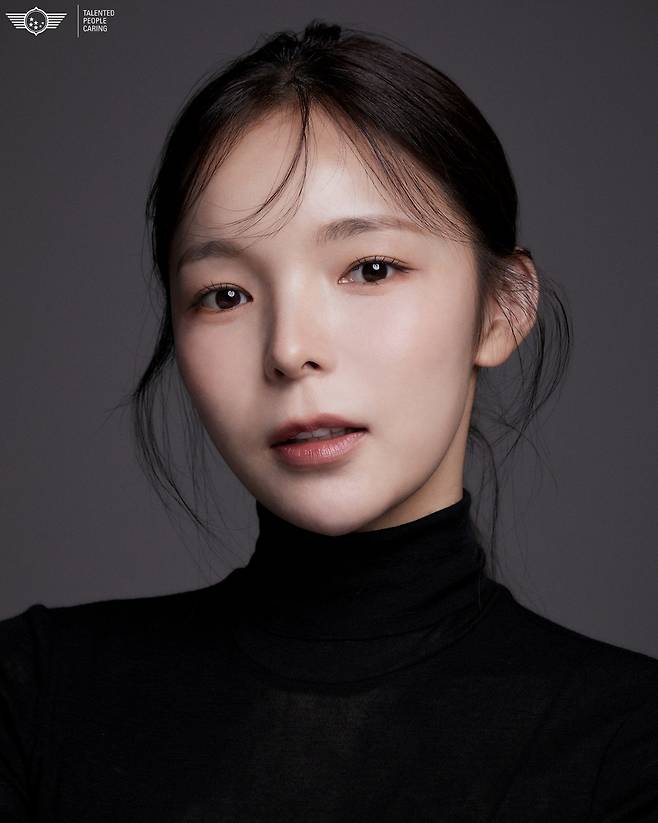 영화와 드라마에서 개성 강한 캐릭터를 연기해 온 박진주가 뮤지컬 무대에서 연이어 관객을 맞고 있다. 최근 <라이카>에서는 인류 최초 우주 실험견 ‘라이카’역을 맡았다. 프레인TPC