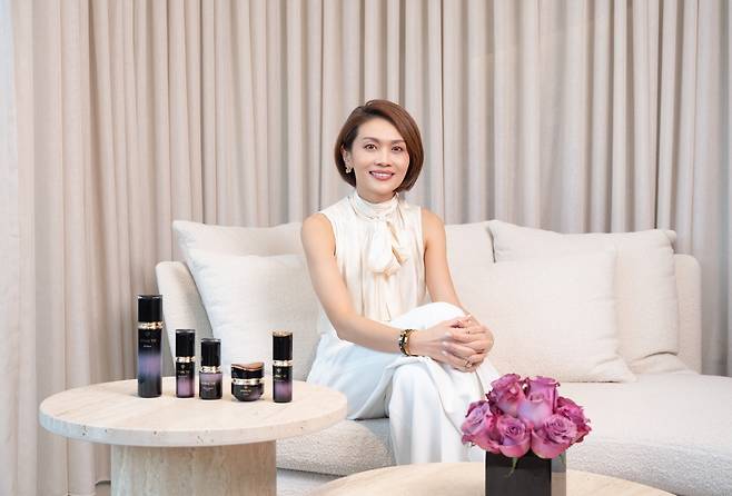Shiseido Asia Pacific President and CEO Nicole Tan poses during an interview with The Korea Herald at The Shilla Seoul on Thursday. (Shiseido Korea)