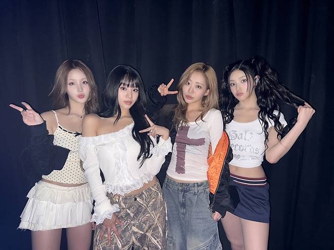 그룹 키스오브라이프. 키스오브라이프 공식 트위터