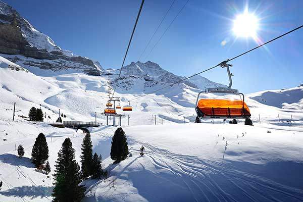천연 스키장 풍경. 이곳은 해발 2,000m쯤 된다. 아래 지역은 풍경과 달리 따뜻했다.