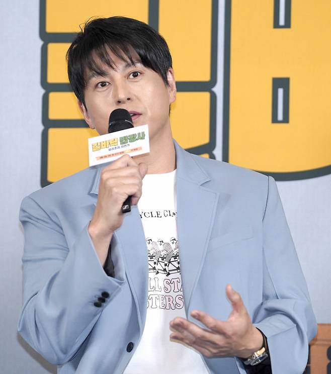 '길바닥 밥장사'의 류수영 [JTBC 제공. 재판매 및 DB 금지]