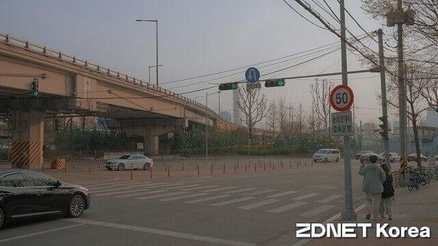 필름 느낌을 주는 'FilmPop_Leno' 적용 사진 예시. (사진=지디넷코리아)