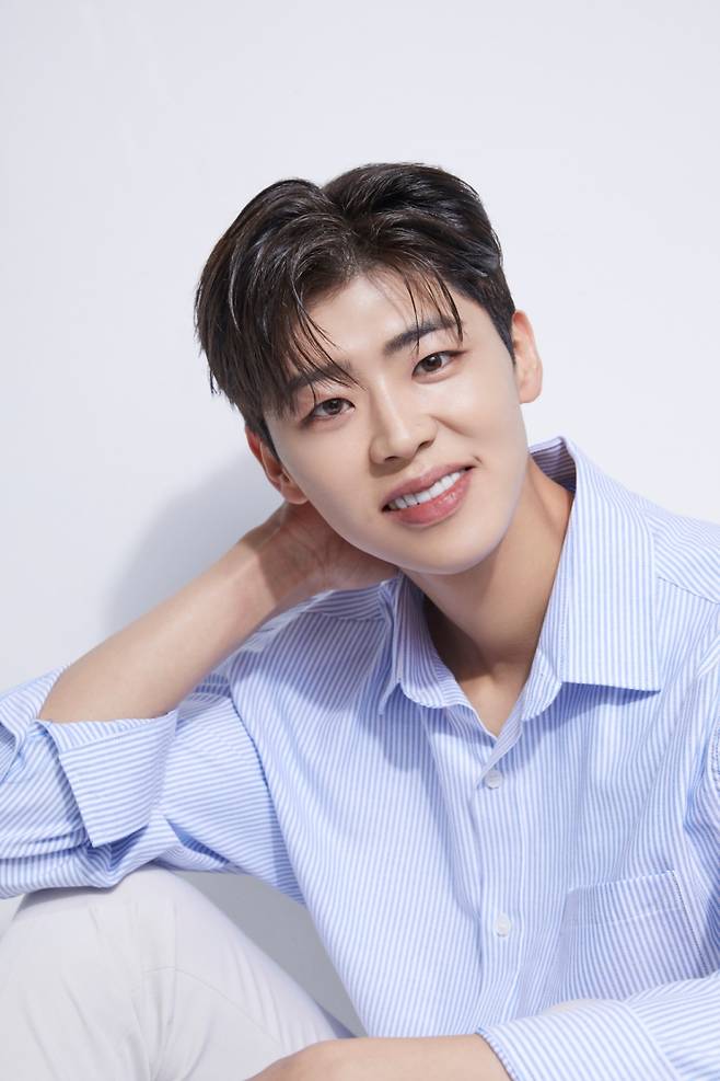 ▲ 트로트 가수 박지현 &nbsp;[KIA 타이거즈]&nbsp;