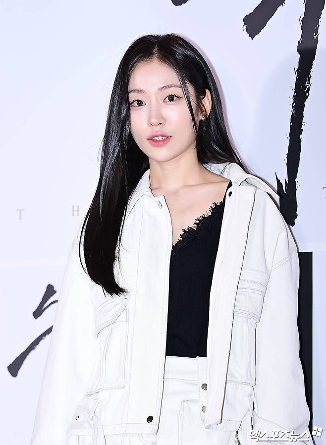 배우 송지우는 오는 8일 잠실구장에서 열릴 두산과 한화의 '2025 신한 SOL Bank KBO 리그' 주중 3연전 첫 경기에서 승리기원 시구를 진행한다. 엑스포츠뉴스 DB