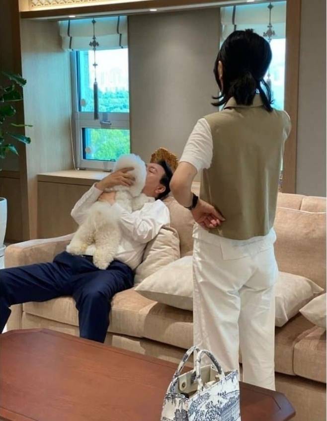 윤석열 전 대통령과 부인 김건희 여사. 뉴시스