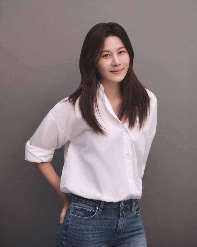 빌리언스 제공