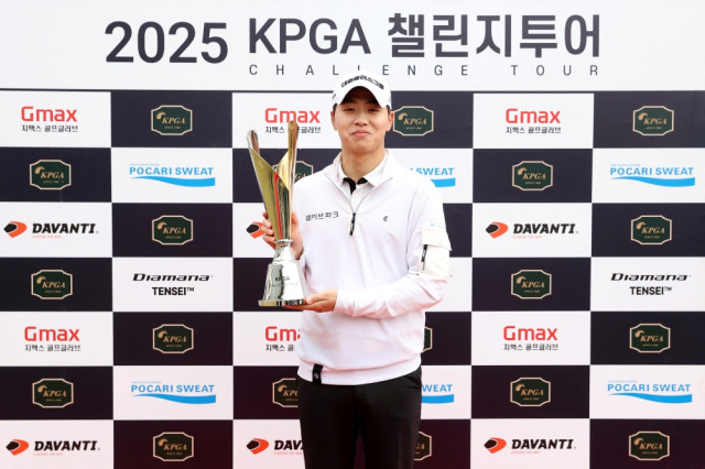 챌린지 투어 3회 대회에서 우승한 최찬. 사진 제공=KPGA