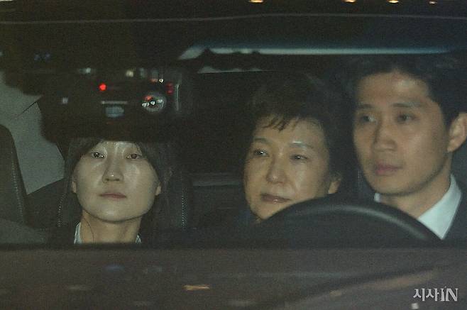 2017년 3월31일 서울구치소로 수감되는 박근혜 전 대통령. ⓒ시사IN 이명익