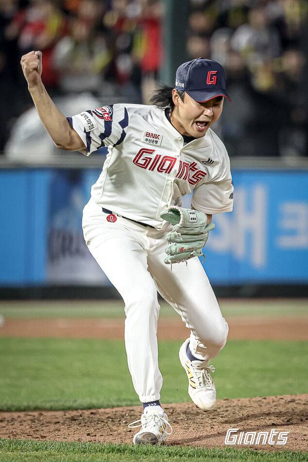 롯데 자이언츠 정철원./롯데 자이언츠