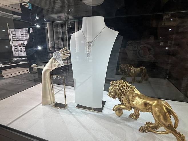 신세계 더 헤리티지 샤넬 매장. 황소영 기자 fangso@donga.com