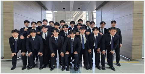세계선수권대회에 출전한 남자 아이스하키 18세 이하 대표팀. 사진[연합뉴스]