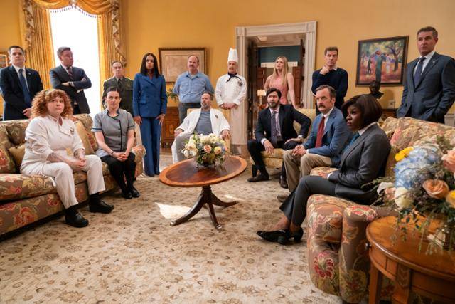 백악관에서 살인 사건이 벌어지고 많은 관계자가 용의자로 의심받는다면 어떤 일이 벌어질까. '그렇게 사건 현장이 되어버렸다'는 설정부터가 흥미롭다. 넷플릭스 제공