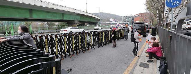 윤석열 전 대통령 파면 이후 4월9일 서울 한남동 관저 앞이 차분한 모습이다. ⓒ시사저널 임준선