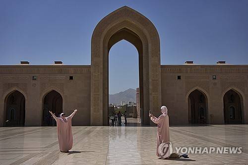 오만의 술탄 카부스 그랜드 모스크 [AP=연합뉴스]