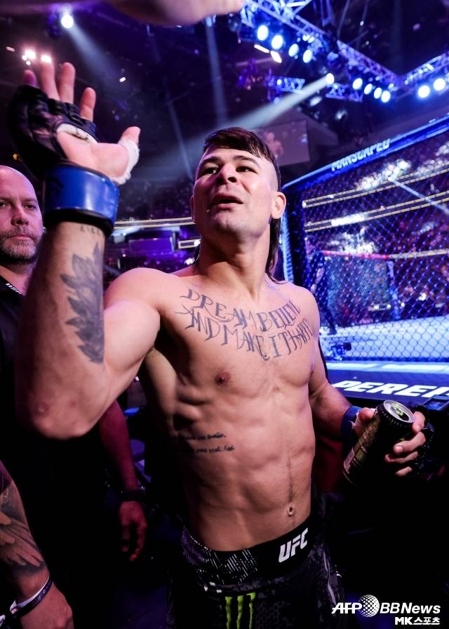 로페스는 분명 강력한 도전자였다. 그는 볼카노프스키에 비해 경험과 기술은 떨어졌으나 곧 챔피언이 될 저돌성과 힘, 파워를 갖췄다. 사진=AFPBBNews=News1