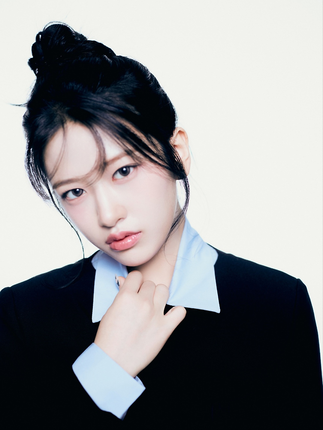 안유진. 스타쉽엔터테인먼트