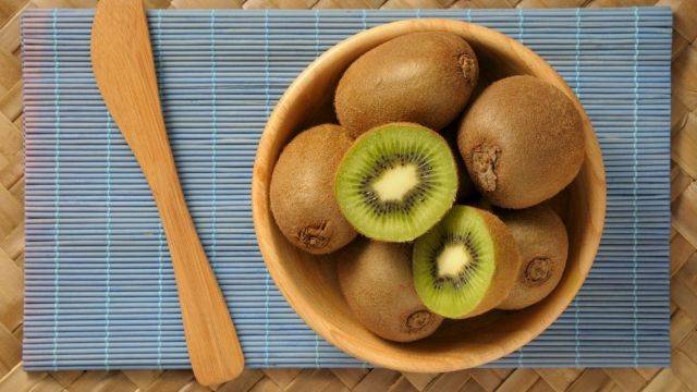 수면 부족은 면역력 약화, 피로감, 호르몬 불균형 등의 증상을 유발할 수 있다 | 출처: 클립아트코리아