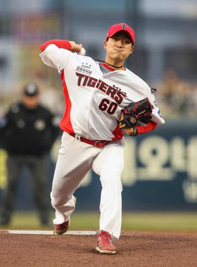 KIA 김도현이 2일 광주-기아 챔피언스 필드에서 열린 2025 KBO리그 삼성전에 선발 등판해 역투하고 있다. 사진 | KIA 타이거즈