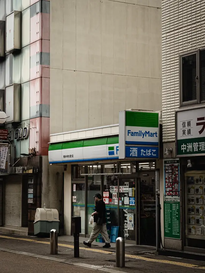 1a98f219d58368f63bee83ed5b836a2ad831470ef3c11bf428b0ee90e6b89339