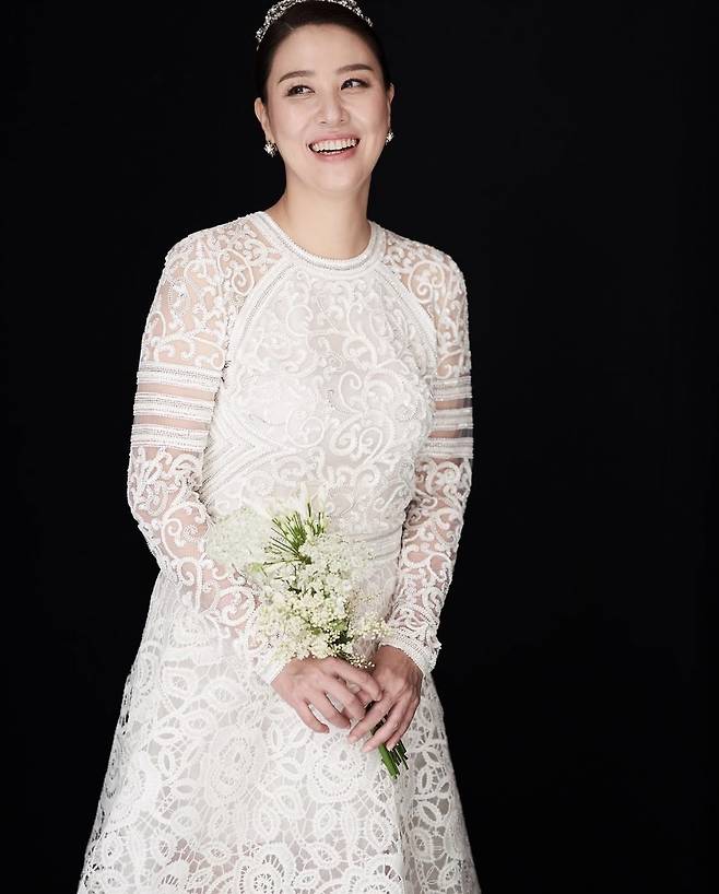 김성경 웨딩사진. 김성경 인스타그램 캡처