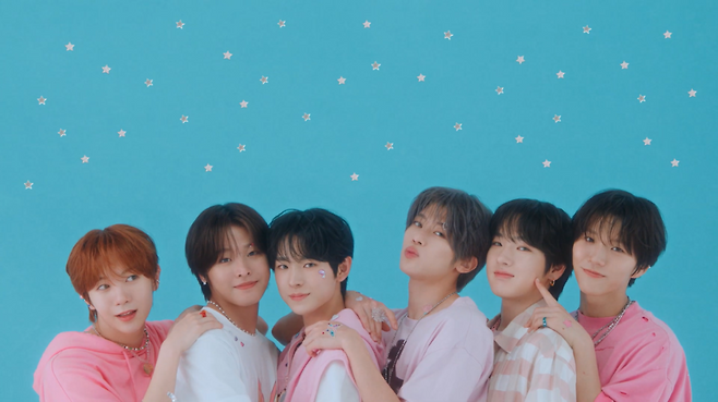 ▲ NCT 위시. 출처| '팝팝' 뮤직비디오 캡처