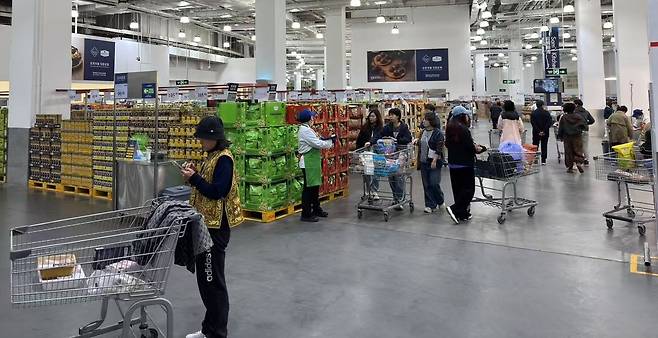 중국 베이징의 창고형 마트 [촬영 정성조]