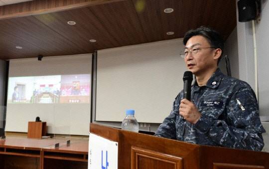 이국종 국군대전병원장. 연합뉴스.