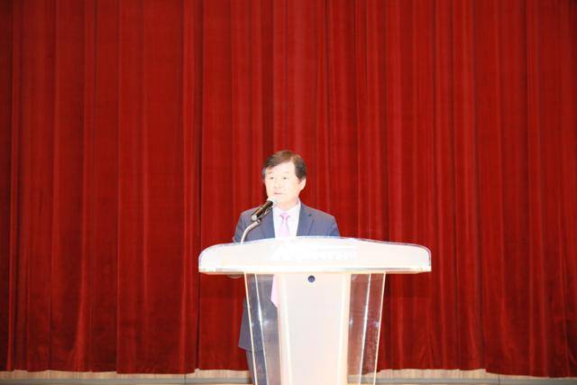 황영식 신임 한국광해광업공단 사장이 15일 강원도 원주 본사에서 취임식을 진행했다. 한국광해광업공단 제공