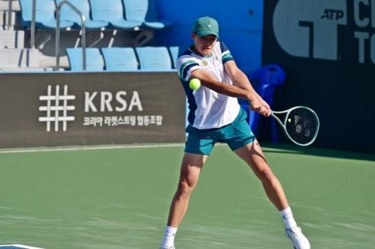 권순우의 15일 경기 모습.