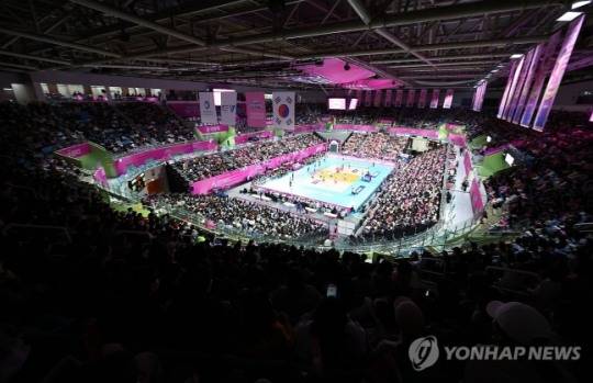 '은퇴 선언' 김연경의 티켓 파워, 흥국생명 경기 연일 매진