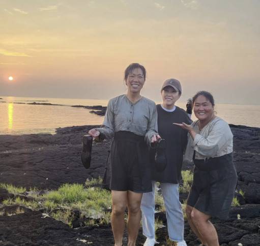 왼쪽부터 염혜란 김미경 이수미/김미경 소셜 계정 캡처