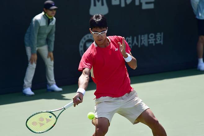 [서울=뉴시스] 남자프로테니스(ATP) 부산오픈 챌린저대회에 출전한 정현. (사진 = 부산오픈 챌린저대회 조직위원회 제공) *재판매 및 DB 금지