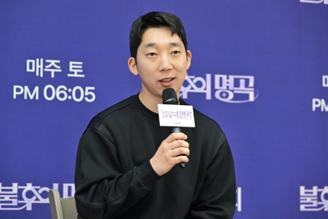 최근 KBS2 '불후의 명곡'을 연출하는 박형근 PD, 최승범 PD, 김형석 PD는 서울 영등포구에 위치한 KBS 사옥에서 본지와 만나 700회를 무사히 마친 소회와 '불후의 명곡'이 갖는 의미를 되짚었다. KBS 제공