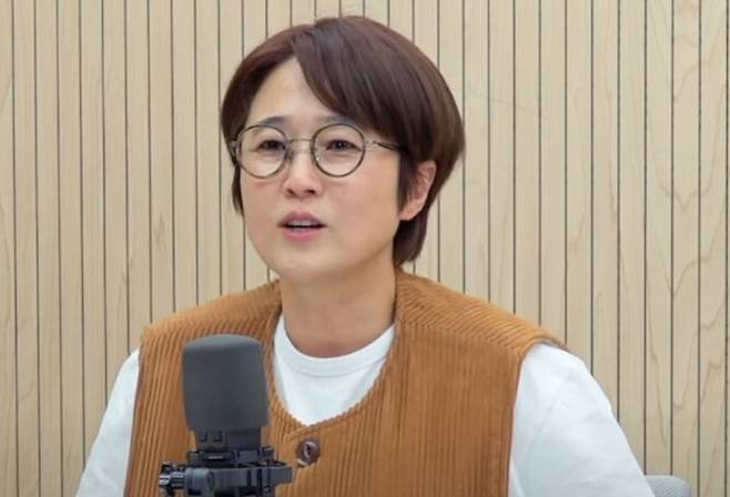 개그우먼 송은이. 유튜브 채널 '비보티비' 캡처.