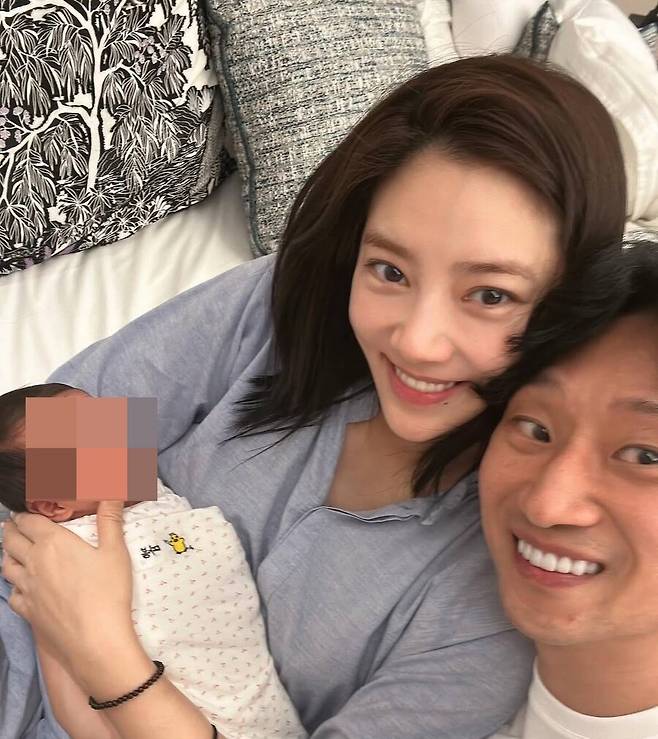 ▲ 손담비, 이규혁. 출처| 손담비 SNS