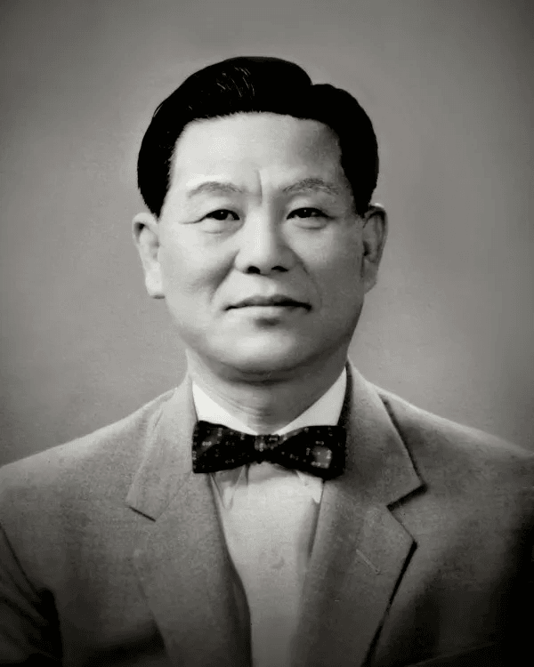 24b0d121e09c28a8699fe8b115ef0469963af4b8f6