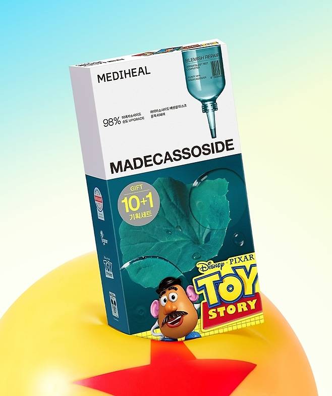 메디힐이 토이스토리와 협업한 마데카소사이드 에센셜 마스크팩 [사진 출처 = 메디힐 인스타그램]