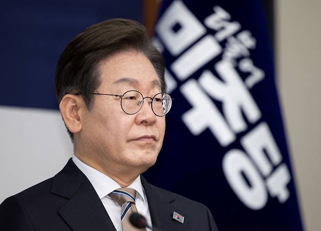 (서울=뉴스1) 이재명 기자 = 이재명 더불어민주당 대선 경선 후보가 16일 서울 여의도 국회에서 열린 공명선거 실천 협약식에 참석해 있다. 2025.4.16/뉴스1  Copyright (C) 뉴스1. All rights reserved. 무단 전재 및 재배포,  AI학습 이용 금지. /사진=(서울=뉴스1) 이재명 기자