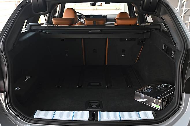 BMW 320i 투어링. 사진 김학수 기자