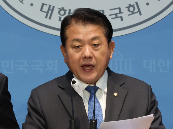 김병주 더불어민주당 최고위원. 〈자료사진=연합뉴스〉