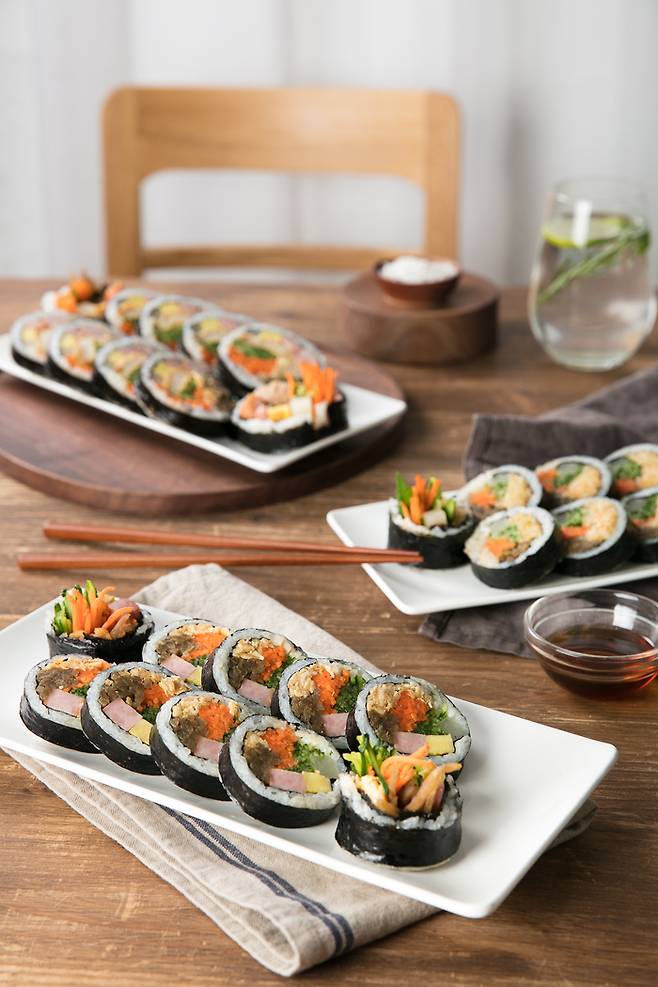 얌샘김밥 김밥 메뉴. <부자비즈>