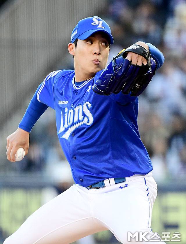 17일 경기에서 LG 타자들을 봉쇄한 원태인. 사진=김영구 기자