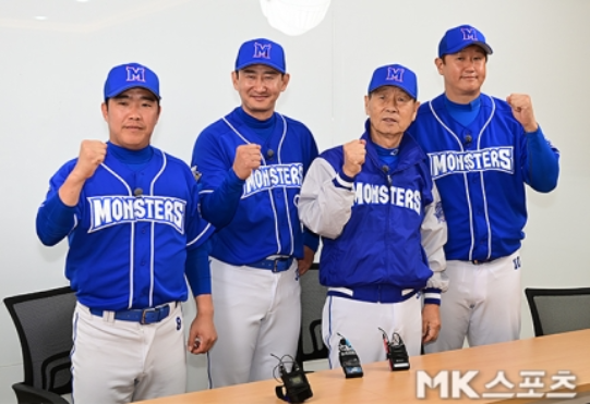 야구 예능 ‘최강야구’를 둘러싼 제작사와 방송사 간 갈등이 수면 위로 드러났다.사진=천정환 기자